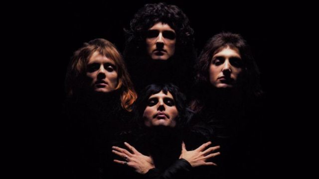Queen クイーン の人気曲10選 伝説のバンドの代表曲をご紹介 音ハコ